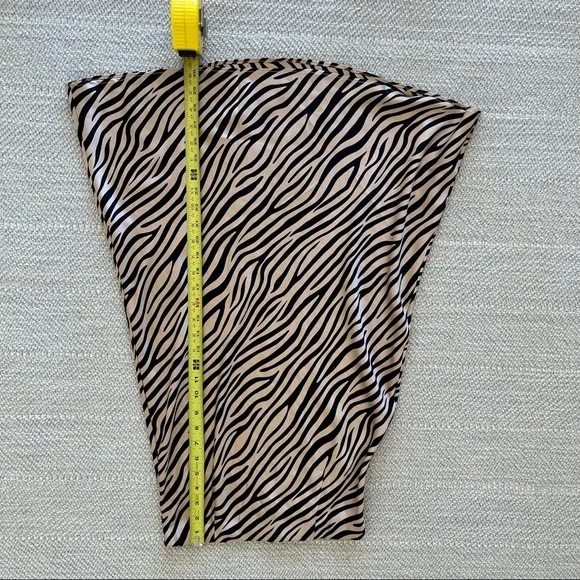 Silky Zebra Print Skirt - Picture 5 of 6
